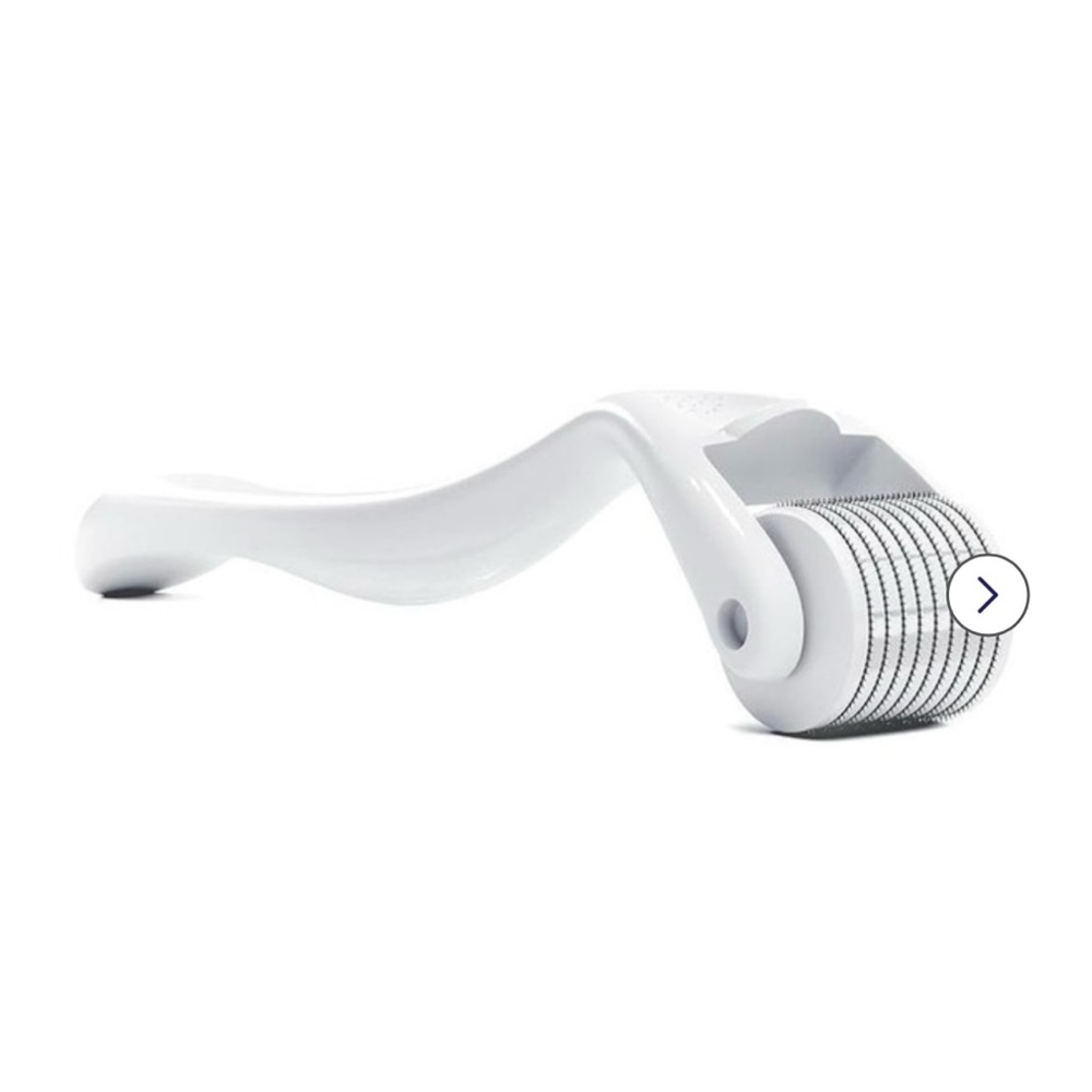 RoselynBoutique- Titanium Microneedle Derma Roller 0.25mm MRSP $58